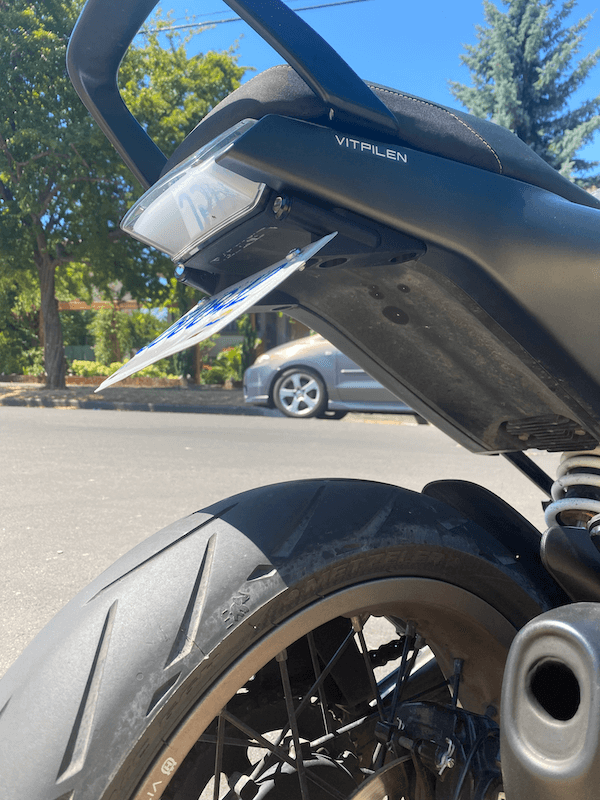 Custom 3D-printed motorcycle turn signals and license plate holder